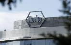 Roche limita el cr&eacute;dito a 11 hospitales sin cortar el suministro