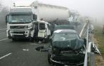 Un muerto y 31 heridos en una colisi&oacute;n m&uacute;ltiple en la AP-2 Lleida