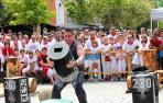 Inaxio Perurena, en los Festivales de deporte rural de la Plaza de los Fueros