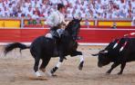 Roberto Armend&aacute;riz, premiado por su toreo a caballo