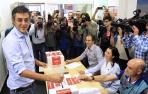 Los casi 200.000 militantes del PSOE eligen a su nuevo secretario general