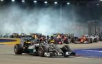 Lewis Hamilton lidera la carrera en Singapur