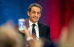 Multitudinario primer mitin de Sarkozy como candidato a la UMP