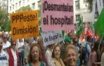 La 'marea blanca' respalda a Teresa Romero
