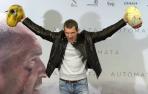 ​Banderas refleja en 'Autómata' la incapacidad de pararse a pensar