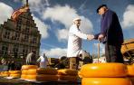 Primer mercado de queso Gouda de la temporada