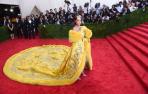 El traje de Rihanna desconcierta a China en Nueva York