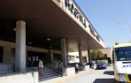 Entrada principal al hospital Reina Sofía de Tudela.