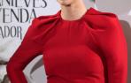 Charlize Theron anima a los j&oacute;venes a luchar contra el sida