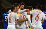 De Gea y Aduriz salvan de la derrota a una España irreconocible