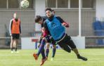 Kenan Kodro disputa una pelota en Tajonar.