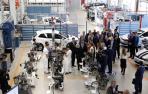 Visita de los Reyes a Volkswagen Navarra