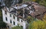 La casa en ruinas de Curtidores sigue habitada pese al riesgo