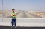 Un navarro, en el que equipo de construye una autopista en Omán