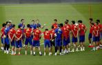 Azpilicueta y Monreal, repiten en la convocatoria de Lopetegui