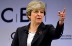 May pide "una nueva cultura de respeto" tras la crisis por las acusaciones de acoso