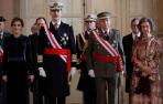 Felipe VI homenajea al Rey Juan Carlos por su "servicio leal a España"