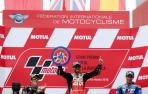Crutchlow gana en el caos de Termas de Río Hondo y Márquez paga caro su ímpetu