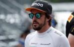 Red Bull domina la primera sesión y Alonso empieza con problemas
