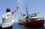 El Aquarius zarpa de Valencia y los inmigrantes inician su fase de acogida