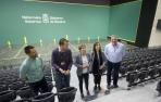Uxue Barkos y Joseba Asiron, de visita por el Navarra Arena
