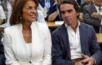 Aznar pide a Santamaría y Casado que sean conscientes de que hay que refundar el PP