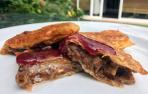 Brick de morcilla con delicias de frutas