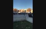 Larga espera de los aficionados de Osasuna para comprar entradas en Albacete
