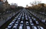 Cargas policiales en el octavo día de huelga de taxistas en Madrid