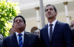 Edgar Zambrano, junto a Juan Guaidó.