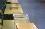 Urnas dispuestas en uno de los colegios electorales de Madrid.