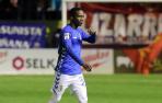 Koné, con la camiseta del Oviedo en El Sadar.