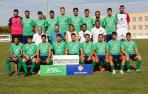 La plantilla y el cuerpo técnico del C. D. Lourdes.