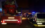 Los bomberos sofocan un incendio en la empresa Koxka, en Landaben