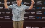 Txepe Lara posa en San Sebastián el 30 de agosto, cuando se anunció que el Festival le concedía el premio Zinemira de este año