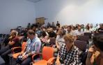 Alrededor de 80 personas acudieron a este encuentro con el alcalde para hablar sobre María Auxiliadora.