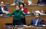 Rifirrafe entre María Chivite y Carlos Pérez Nievas en el Parlamento de Navarra
