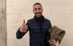 Lillo visita por sorpresa a sus compañeros de Osasuna tras la victoria en Almería
