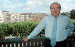 Calixto Ayesa, en una imagen de 1999, cuando era consejero de Bienestar Social.
