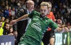 El ala de Osasuna Magna Dani Saldise conduce el balón en el último partido de su equipo ante el Córdoba.