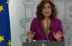 Captura de la señal institucional del Palacio de la Moncloa que muestra a la portavoz del Gobierno y ministra de Hacienda, María Jesús Montero, durante la rueda de prensa ofrecida en Madrid tras el Consejo de Ministros celebrado, este martes.