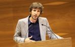 Mikel Buil, durante su intervención en el pleno de investidura.