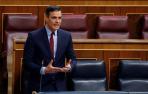 El presidente del Gobierno, Pedro Sánchez, respondiendo este miércoles en el Congreso