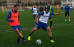 Unai García, en un entrenamiento reciente junto a Raúl Navas.