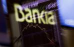 Bankia se desploma en su vuelta al parqu&eacute;