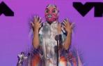 Las divas del pop sucumben ante el rey del gótico