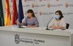 La portavoz del PSN de Pamplona, Maite Esporrín, y la edil Silvia Velasquez.