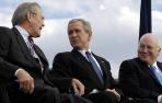 G.W. Bush gana unas elecciones de infarto con polémica en Florida (2000)
