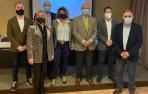 El alcalde de Fustiñana, Sergio Vitas Aguirre; la alcaldesa de Cadreita, Berta Pejenaute Prat;  el alcalde de Ablitas, Carmelo Arriazu Serrano;  la alcaldesa de Villafranca, Mª Carmen Segura Moreno, el presidente de la Cámara de Comercio, Javier Taberna; el alcalde de Peralta, Juan Carlos Castillo y el alcalde de Funes, Ignacio Felipe Domínguez Martínez.