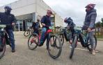 Fotos de la visita de María Chivite a las rutas ciclables de Metauten y Zúñiga